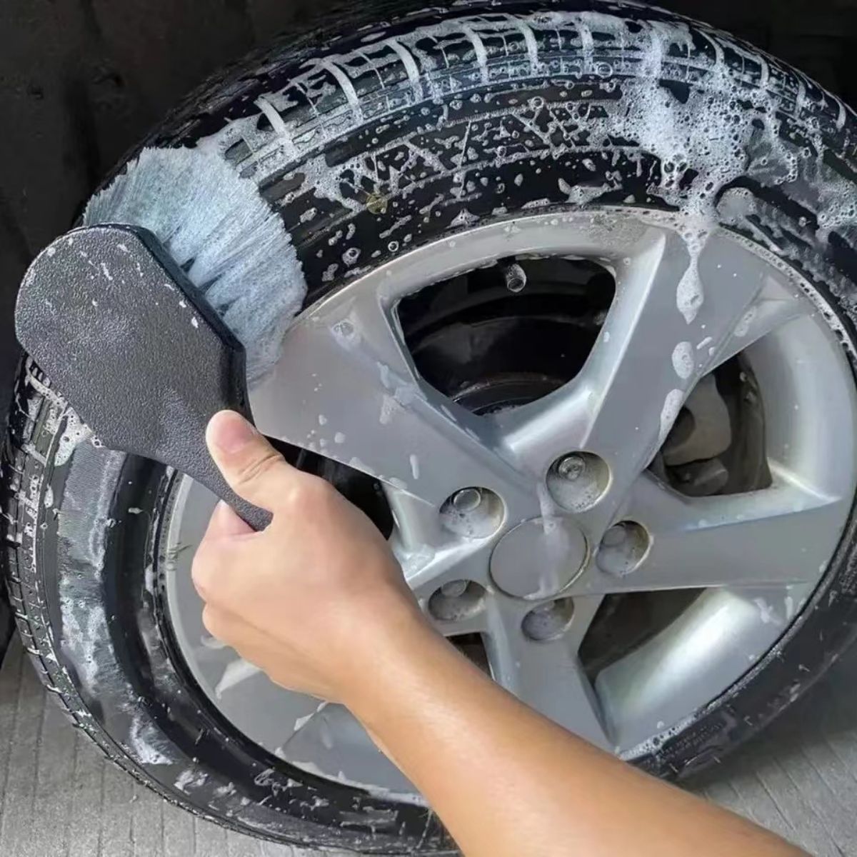 Car Wheel Cleaning Brush Detai – Car Cleaning Brush recenzja i cena